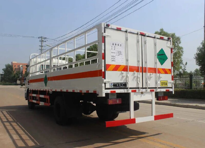 南昌到克拉瑪依克拉瑪依區(qū)物流公司